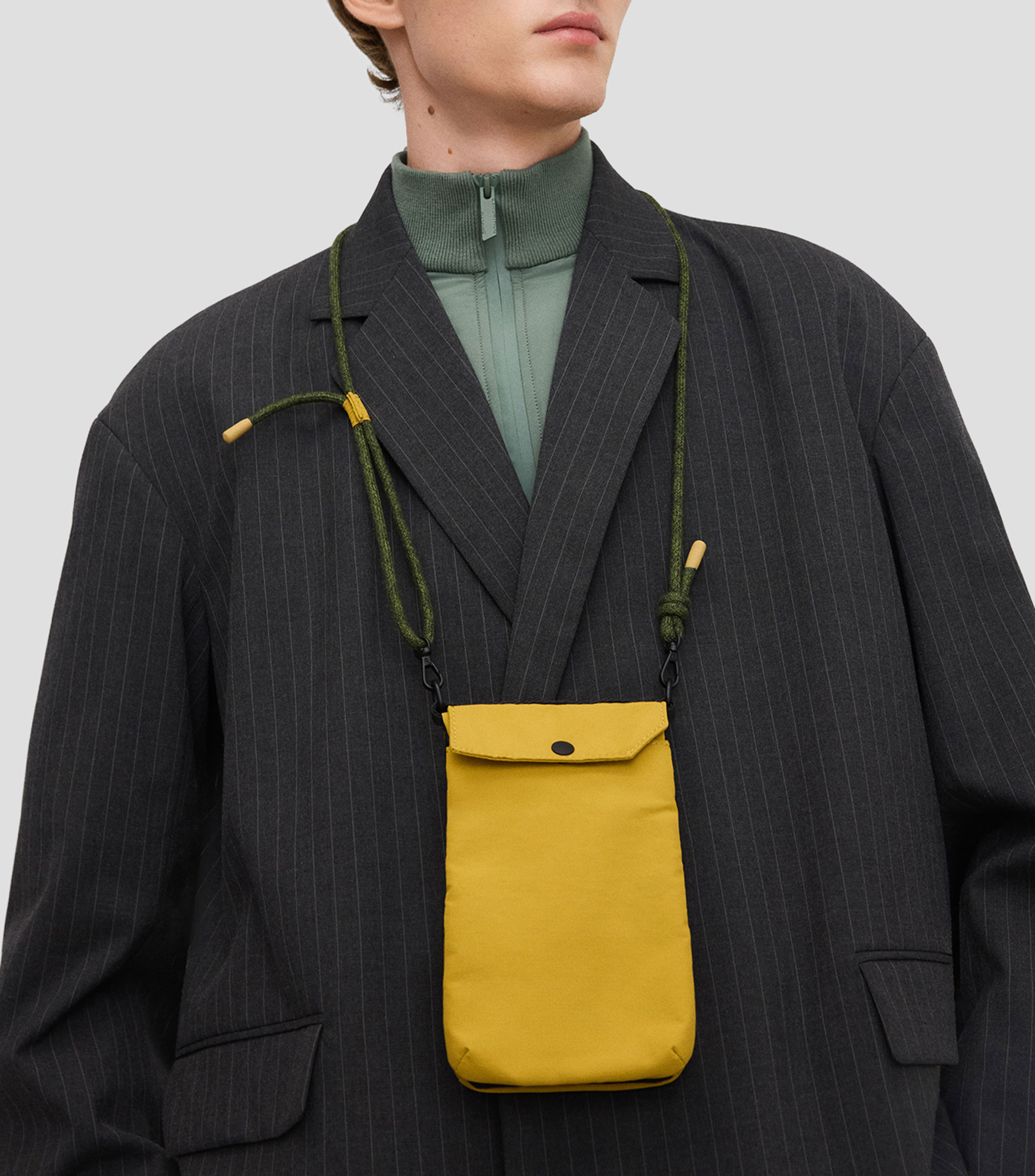 Portacelular liso Hombre